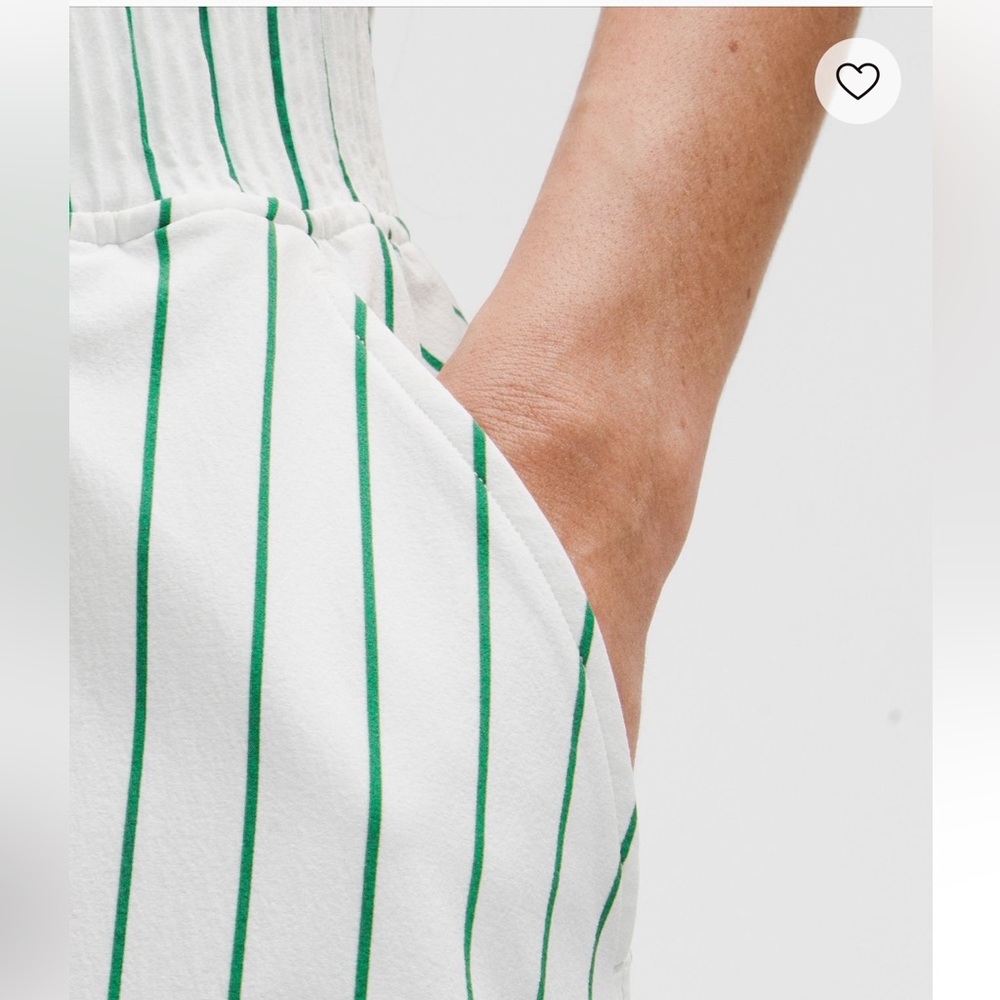 *sold* NWT Lululemon Stretch Woven Ruffle-Waist Midi Skirt White  M - Picture 9 of 9